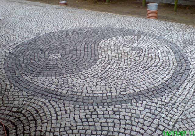 Wzór kostki brukowej - symbol Yin Yang wzór kostki brukowej - symbol Yin Yang